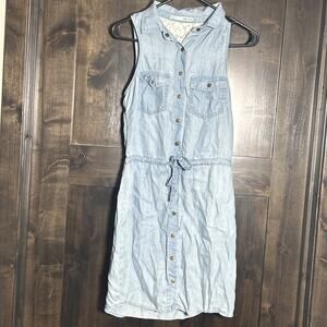 Maurices Dress Women's Size XS Blue Chambray Knee Length Western Snap Roll Tabs